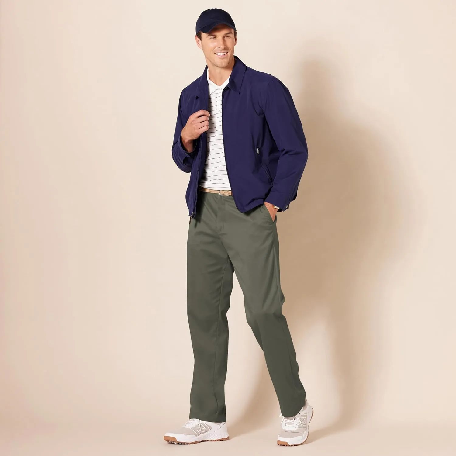 Amazon Essentials Men's Classic-Fit Stretch Golf Pant (Available in Big & Tall)
