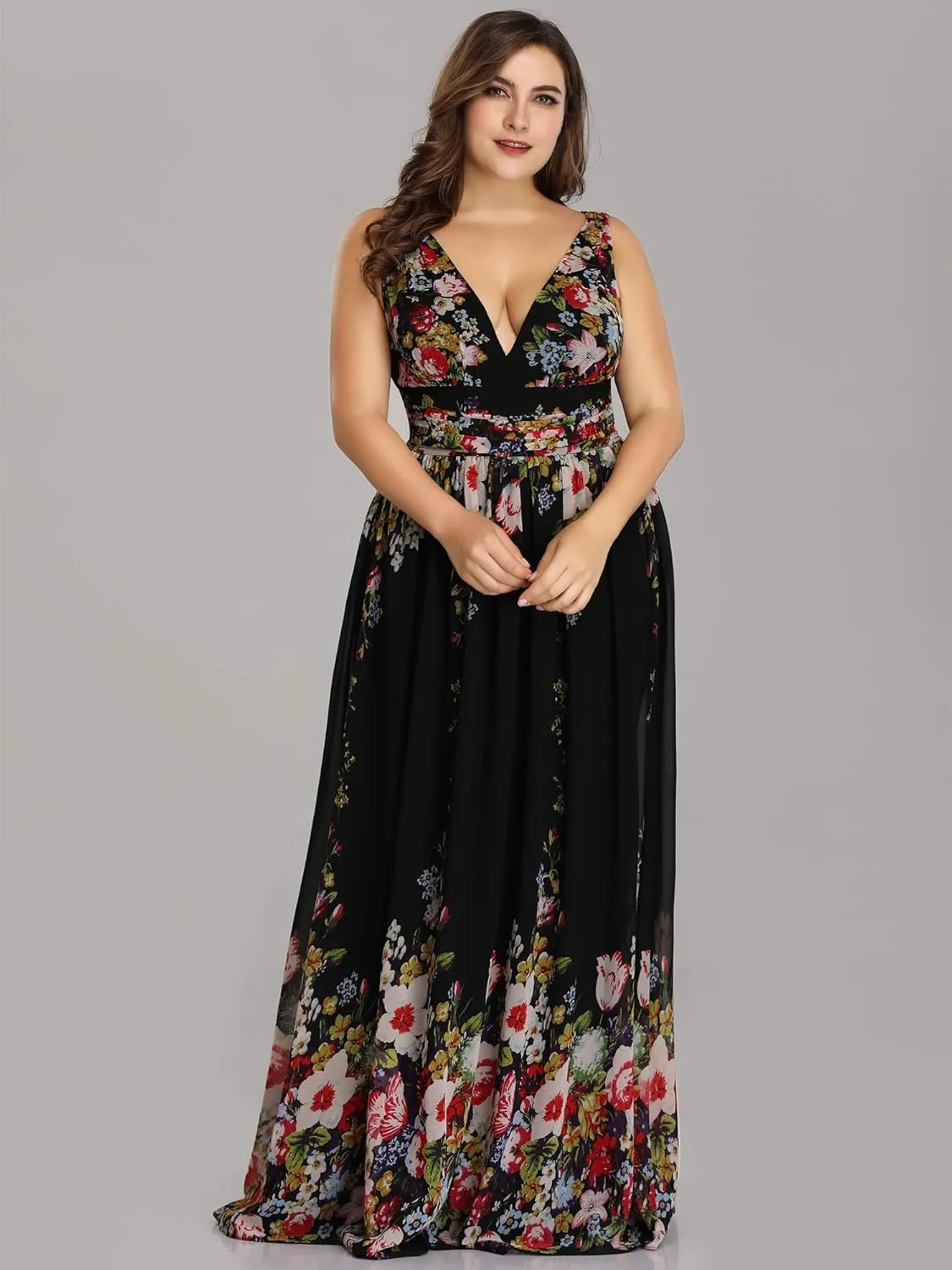 Ever-Pretty V Neck Sleeveless Pleated Chiffon Maxi Plus Size Formal Dresses for Women Bridesmaid Dresses 09016-DA