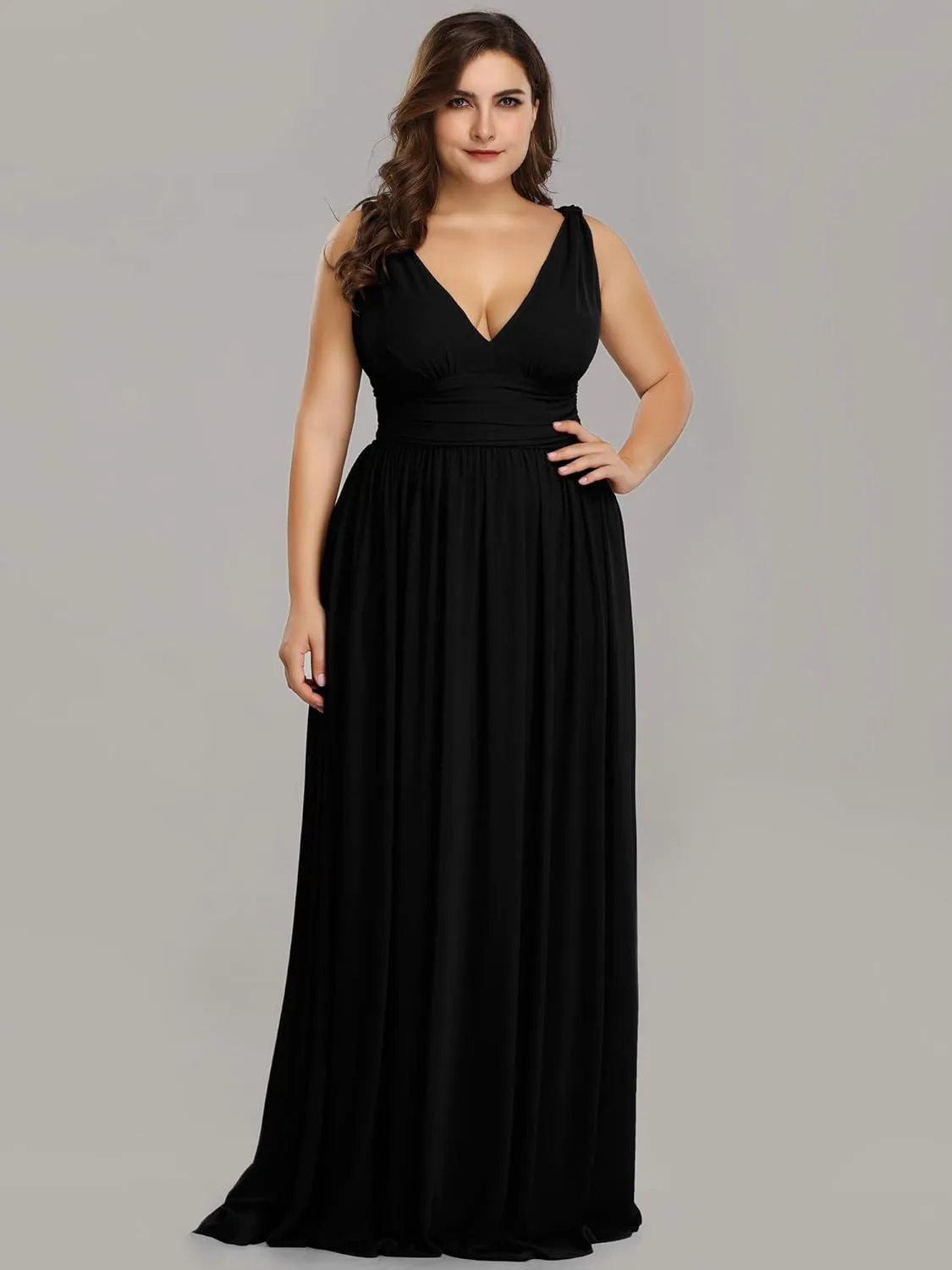 Ever-Pretty V Neck Sleeveless Pleated Chiffon Maxi Plus Size Formal Dresses for Women Bridesmaid Dresses 09016-DA