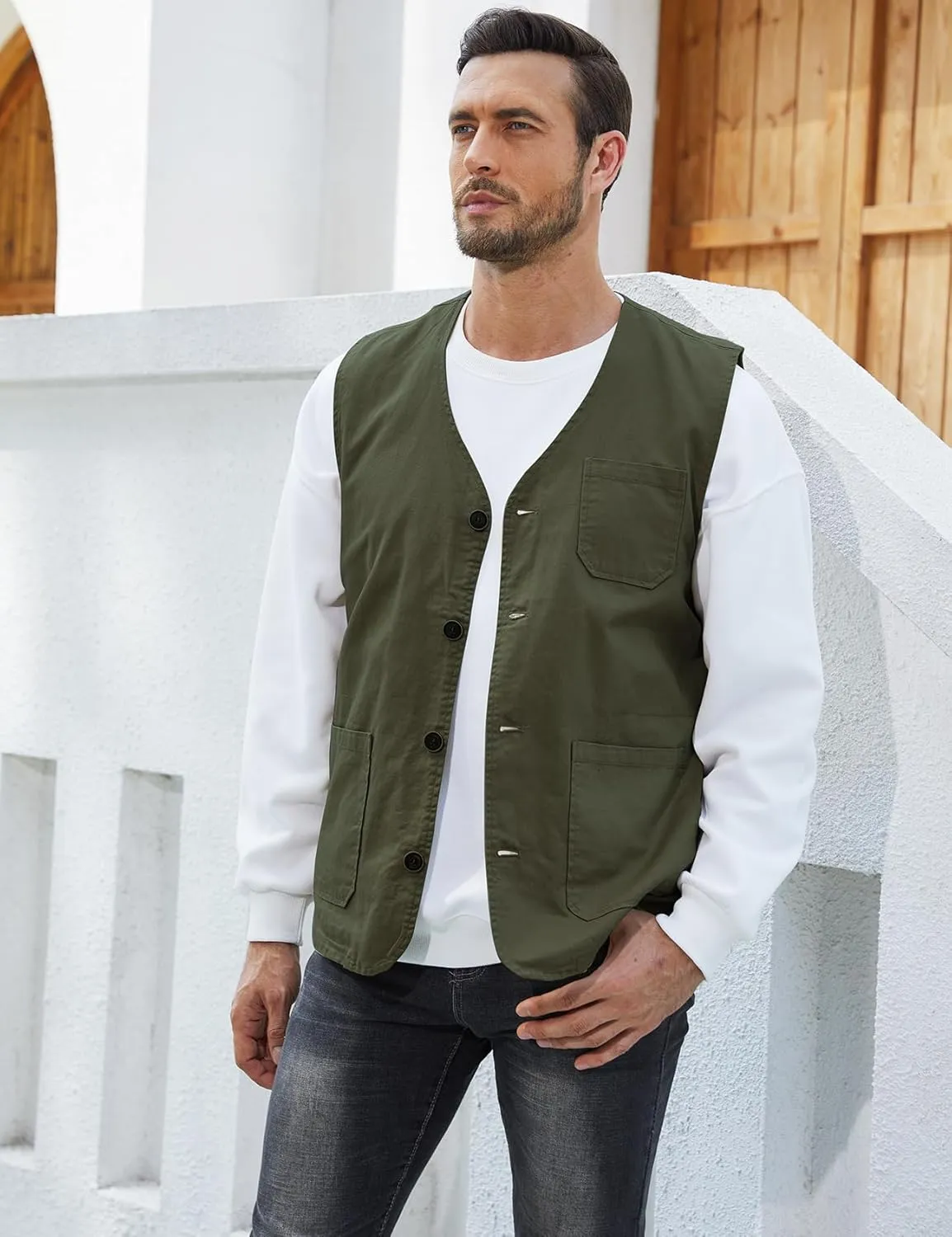 Gihuo Men's Travel Vest Casual Outdoor Multi-Pocket V-Neck Button Cotton Workwear Vest