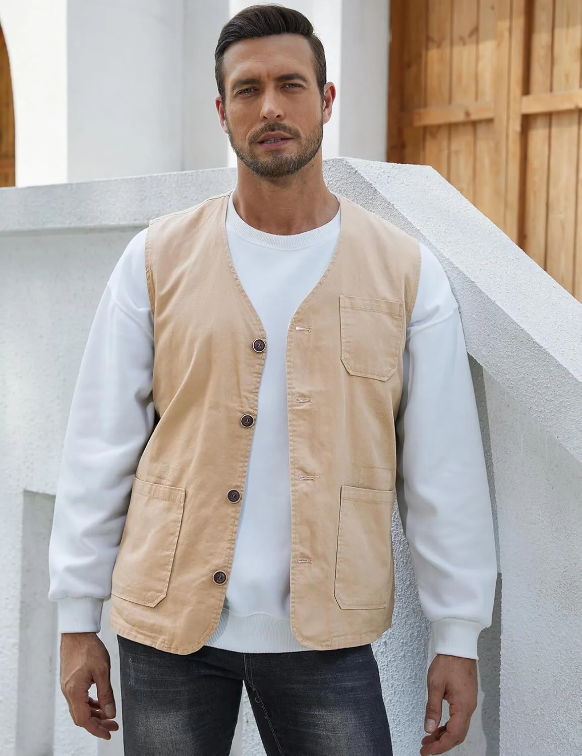 Gihuo Men's Travel Vest Casual Outdoor Multi-Pocket V-Neck Button Cotton Workwear Vest