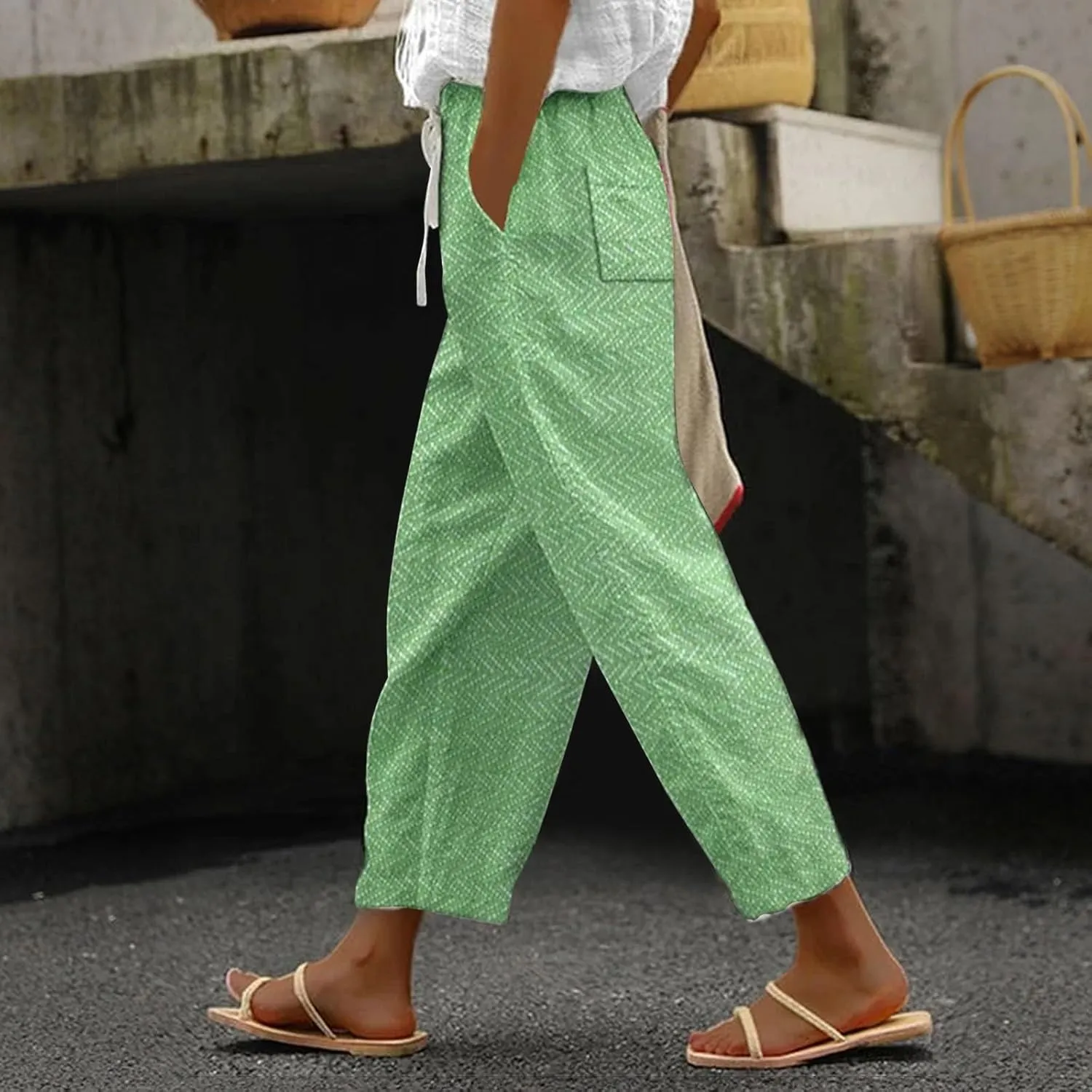 LCMTWX Capri Linen Pants for Women Drawstring Pants with Pockets Wide Leg Cropped Pants for Women Capri Pants 2025 Pants