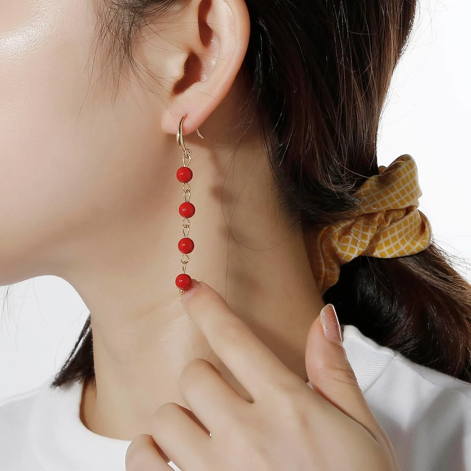 Long Pearl Earrings for Women, Shell Pearl Drop Earrings for Women 18k Gold Plated Simulated Pearl Tassel Earrings