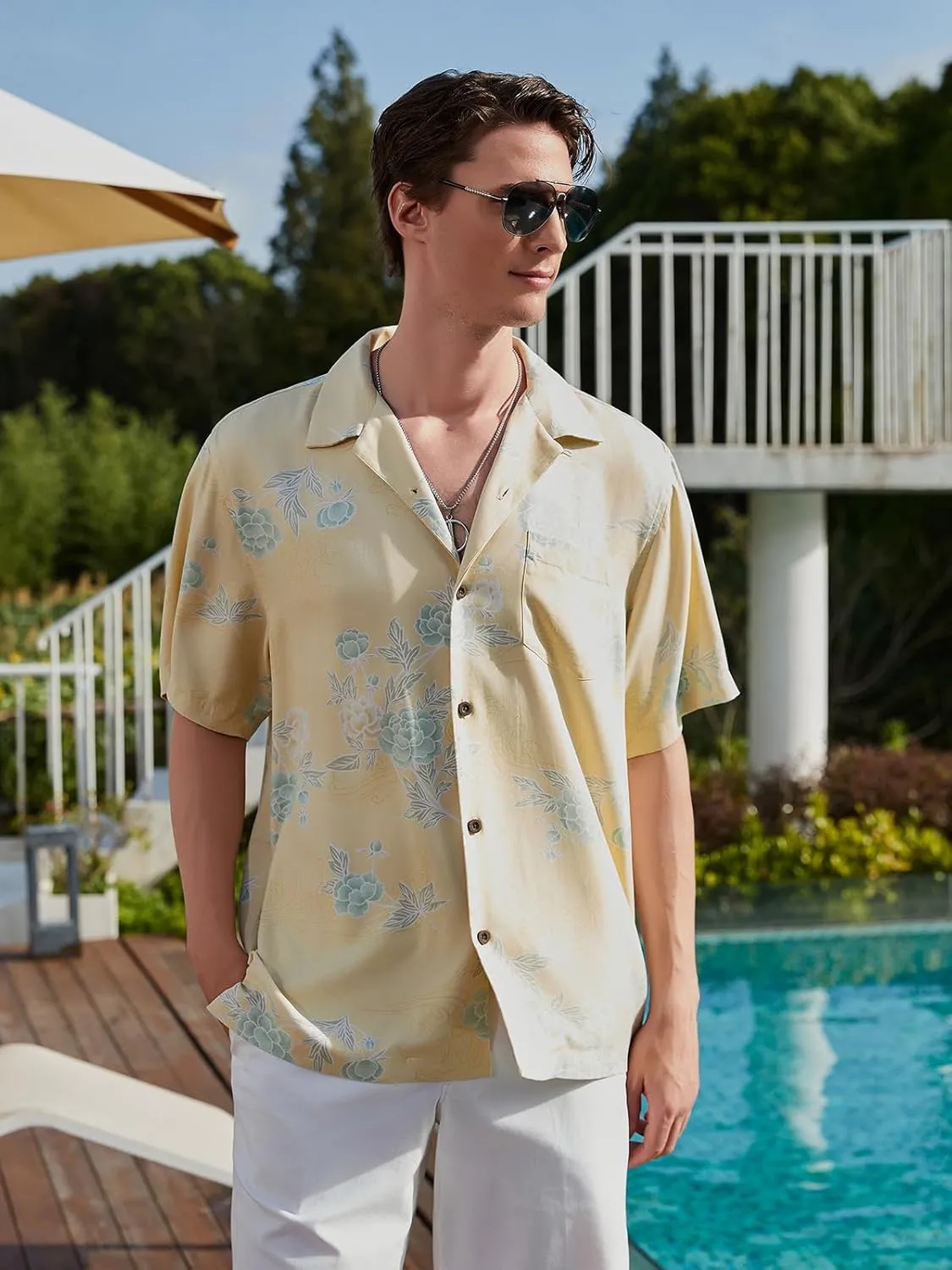 Men's Hawaiian Floral Shirts Silk Short Sleeve Button Down Casual Tropical Beach Holiday Shirts