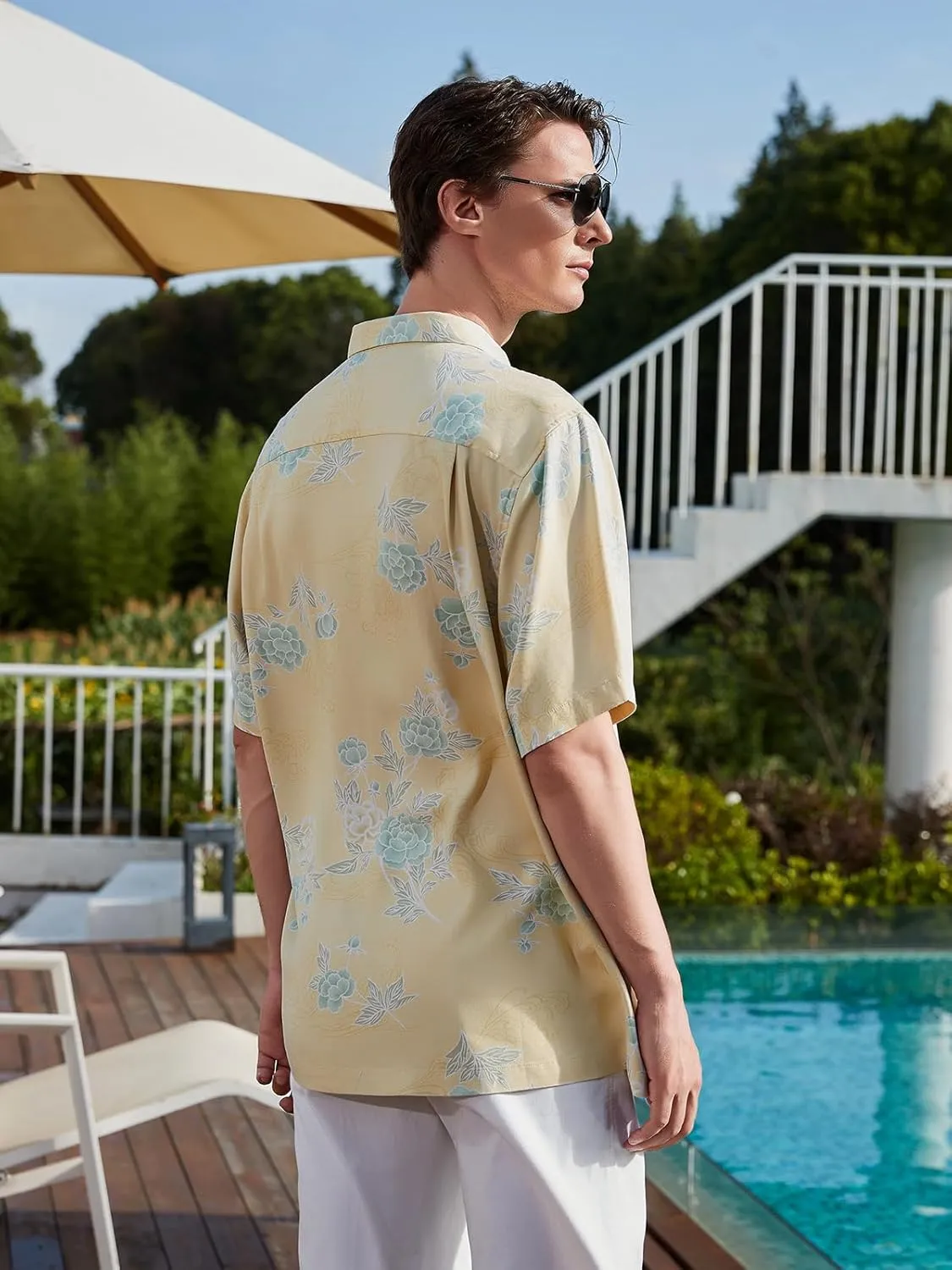 Men's Hawaiian Floral Shirts Silk Short Sleeve Button Down Casual Tropical Beach Holiday Shirts