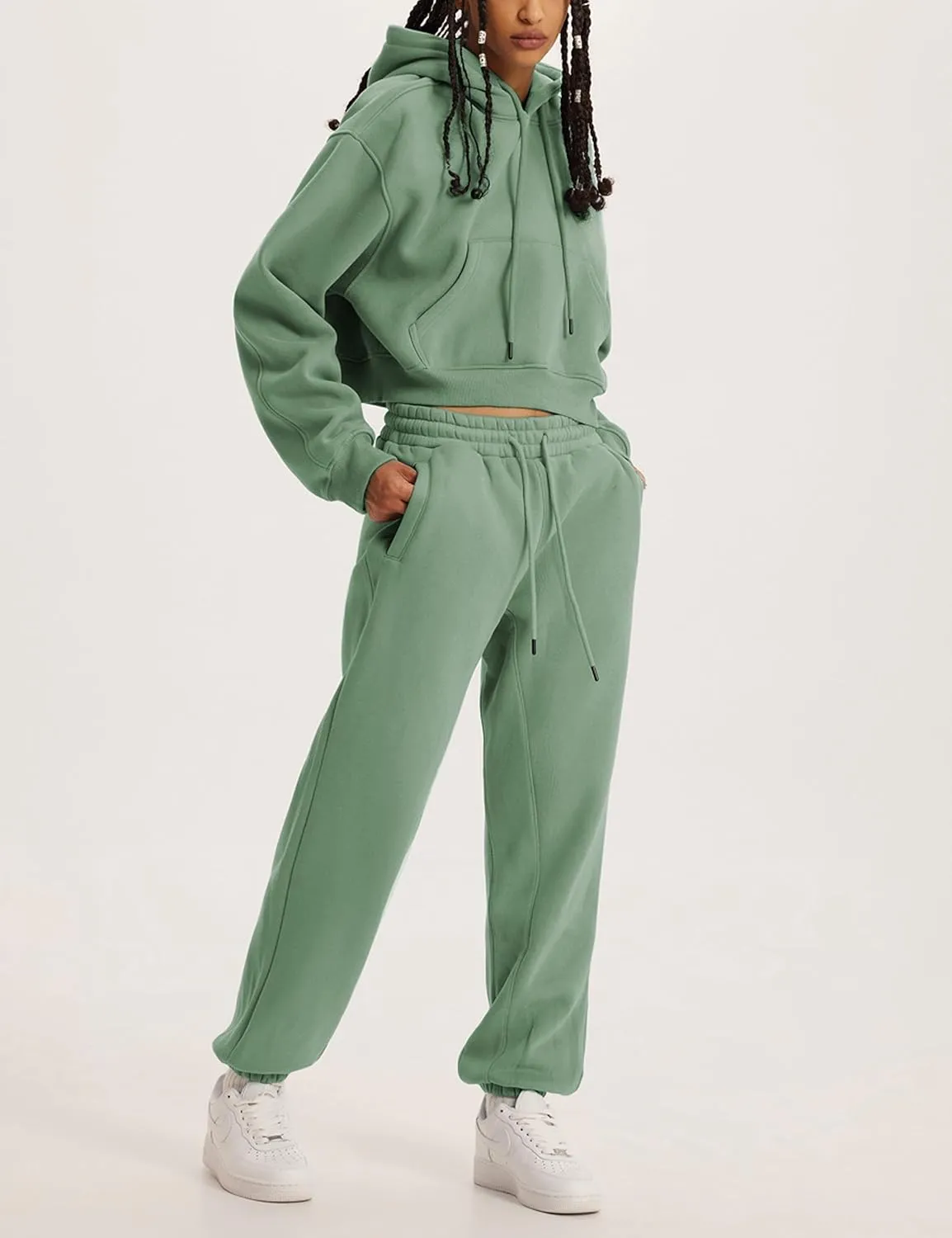Tanming Women 2 Piece Outfits Sweatsuits Crop Pullover Fleece Sweatshirt Jogger Pants Lounge Set