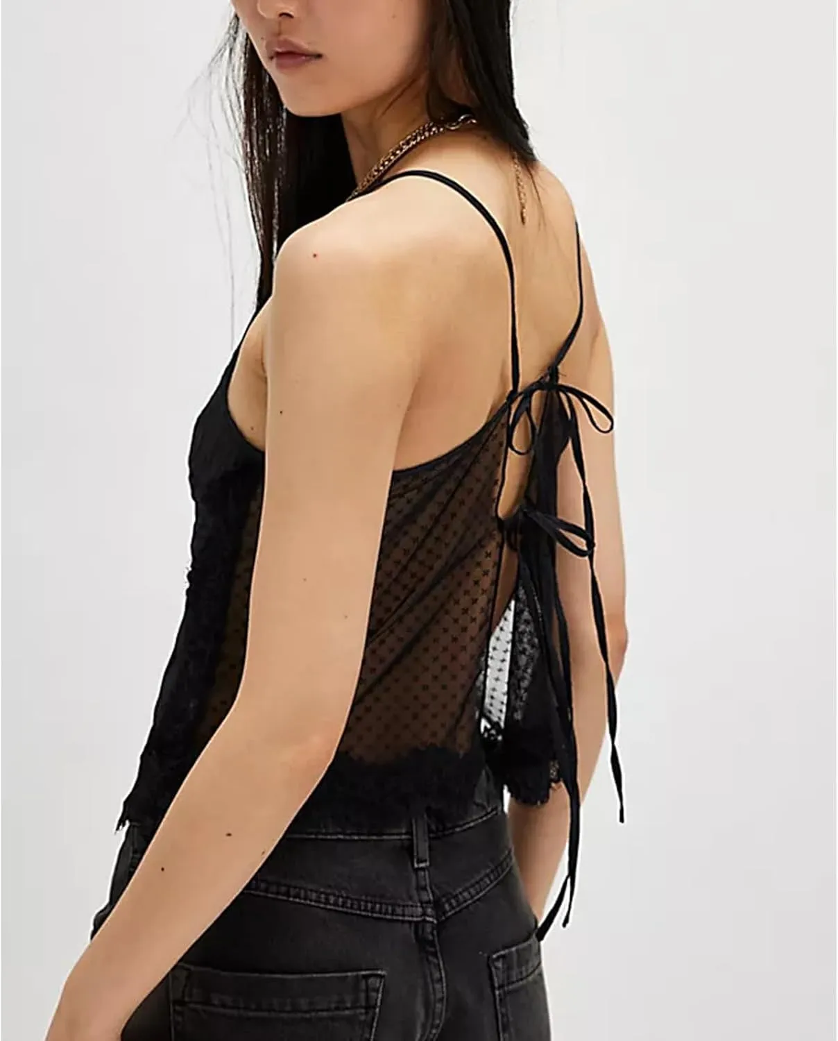 Women Lace Trim Vest Tank Tops Sleeveless Spaghetti Strap Crop Tops Y2K Backless Crop Camisoles Cute Going Out Cami