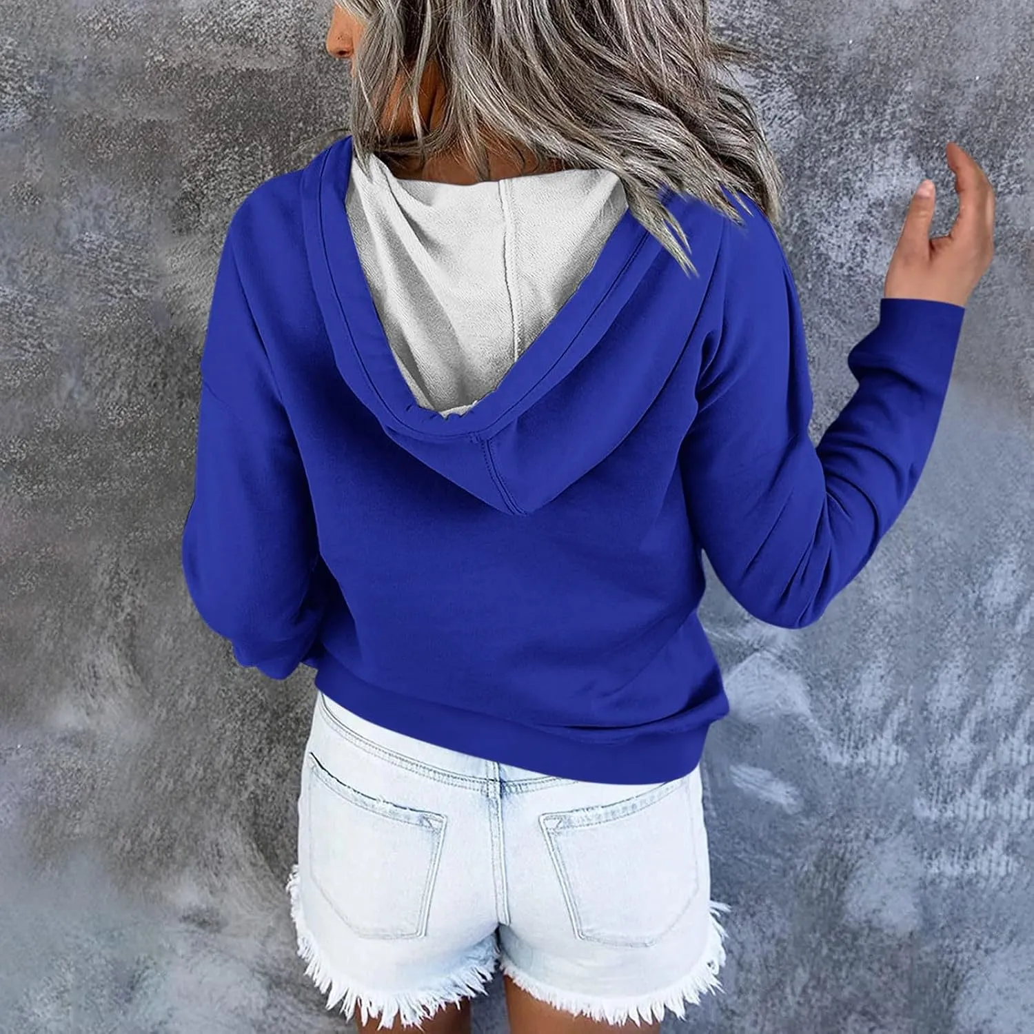 Women's Fashion Hoodies & Sweatshirts Trendy Casual Long Sleeve Hoodies Comfy Loose Solid Sweatshirt with Pockets