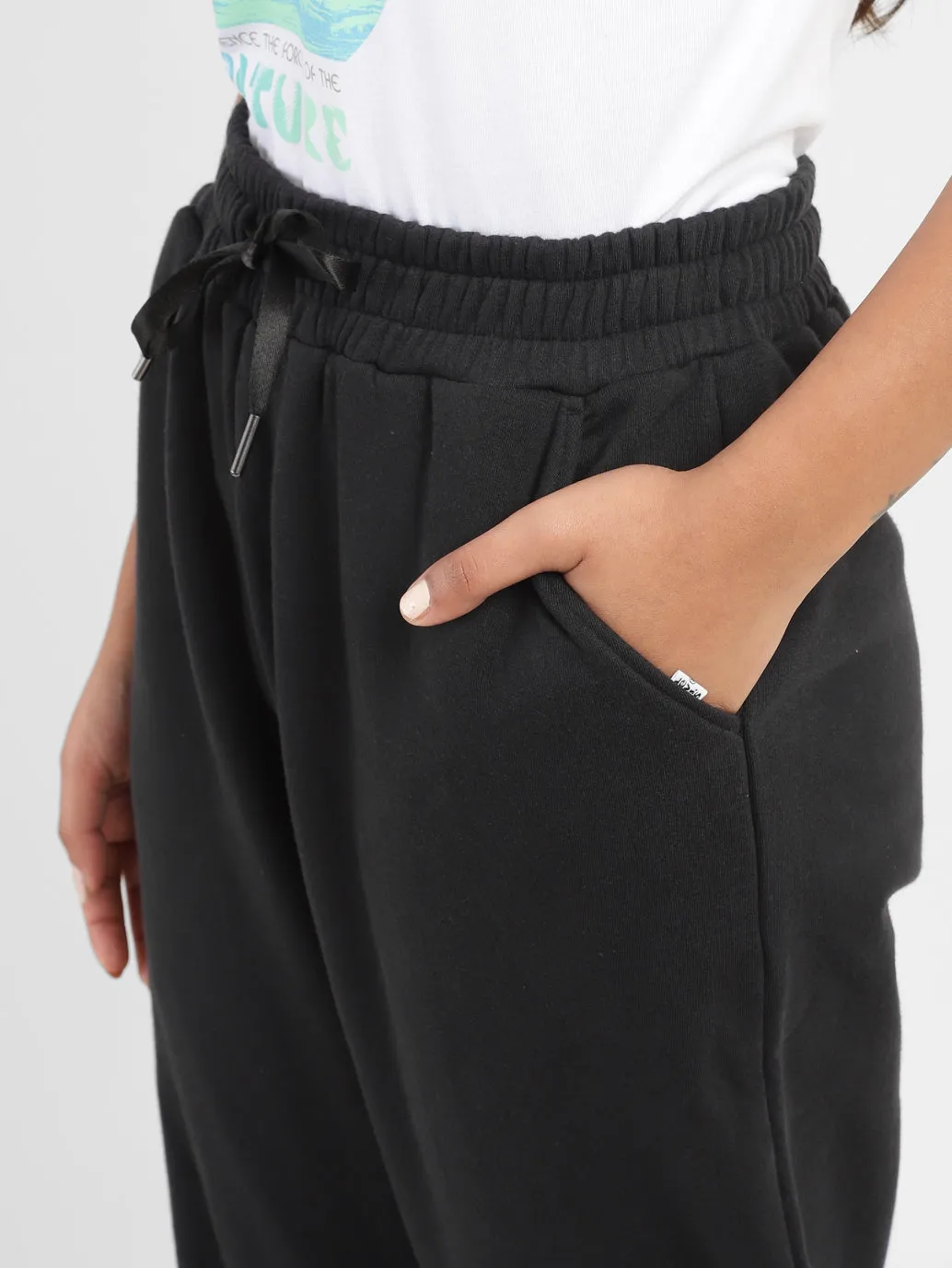 Women's High Rise Loose Fit Joggers