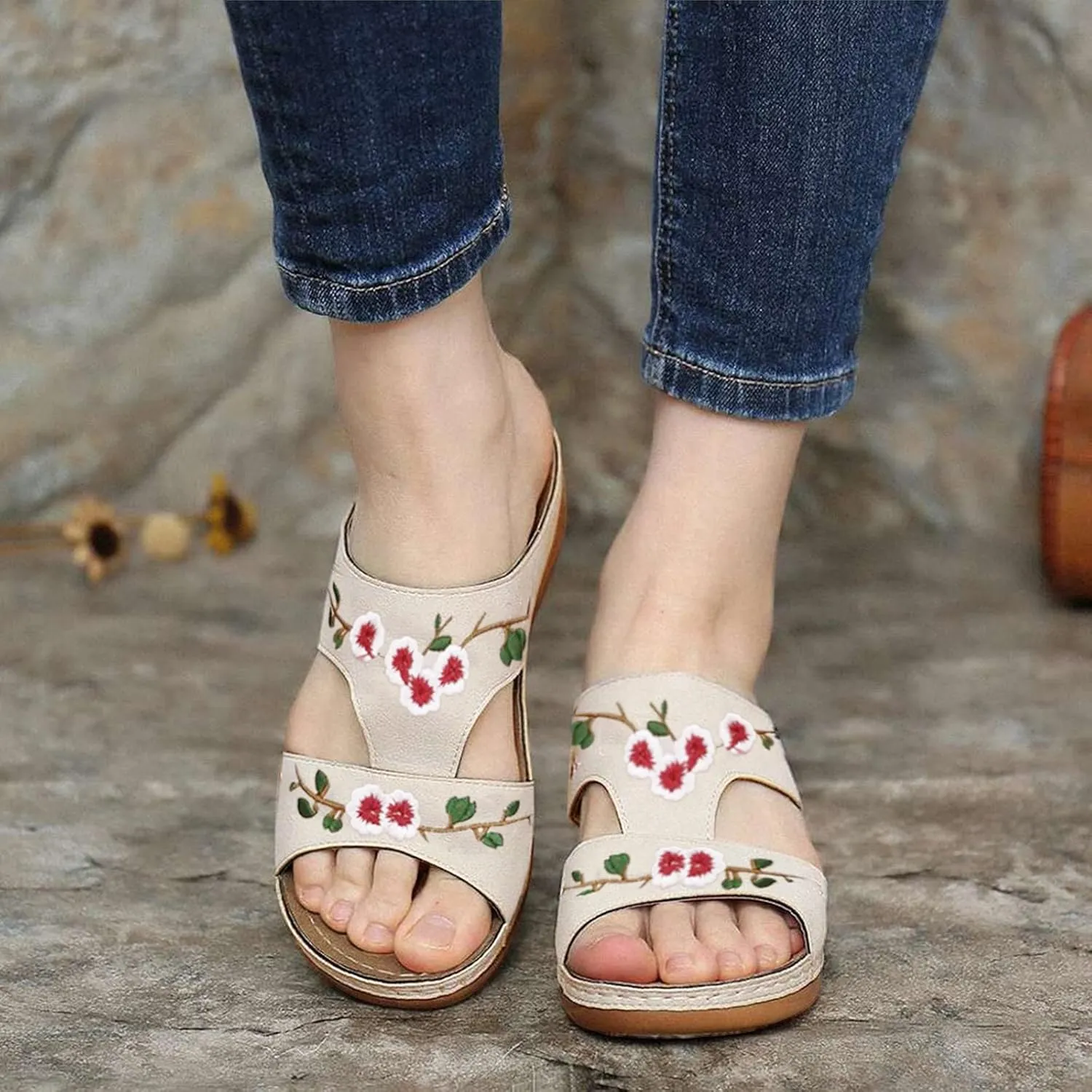 Womens Orthopedic Walking Sandals with Arch Support Adjustable Straps Comfortable Summer Beach Casual Outdoor Slides Plantar Fasciitis Relief Recovery Footwear