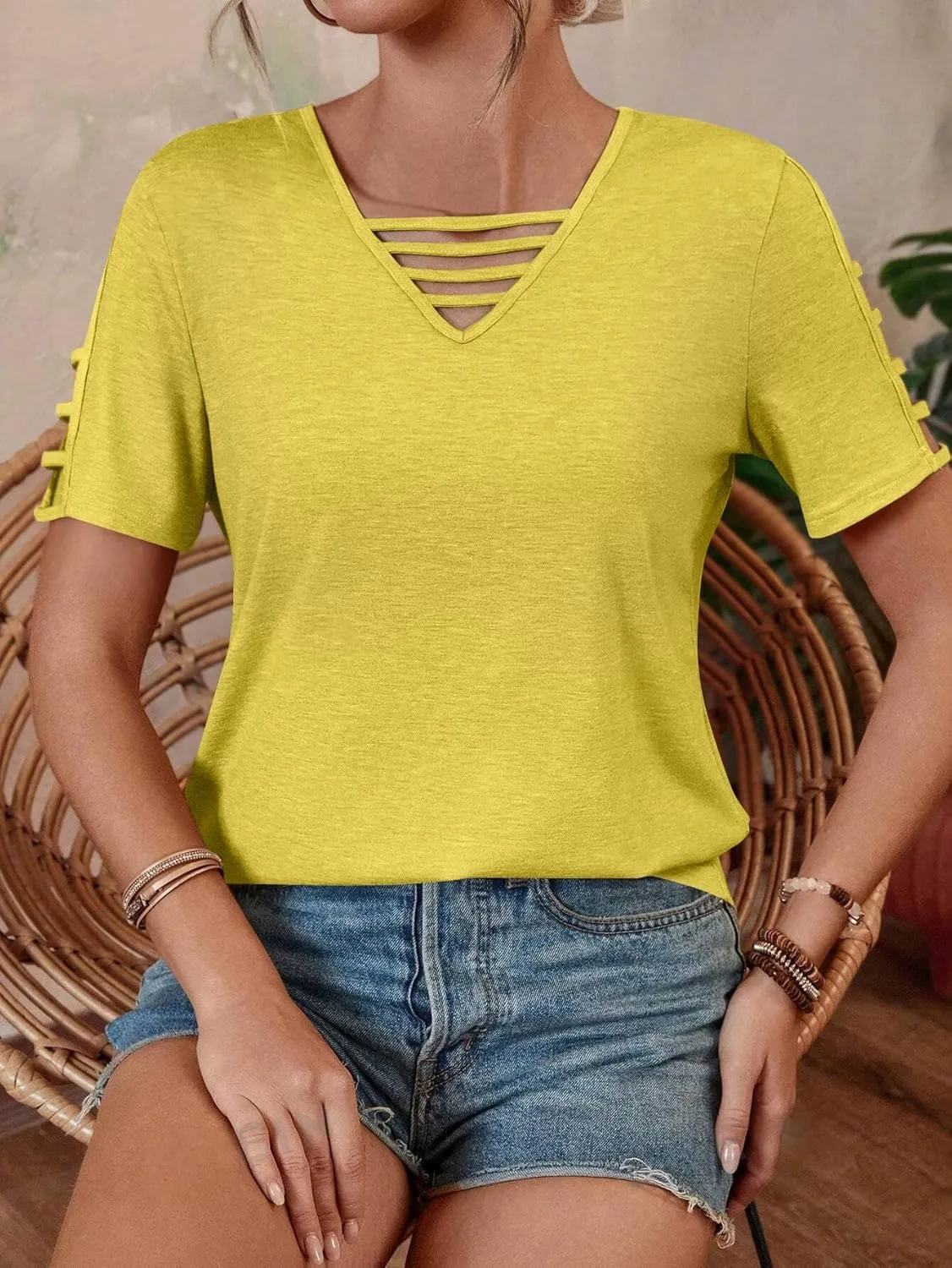 Women's Spring V Neck T-Shirt Loose Fit Hollow Out Short Sleeve Casual Summer Basic Tops for 2025 Beach Vacation