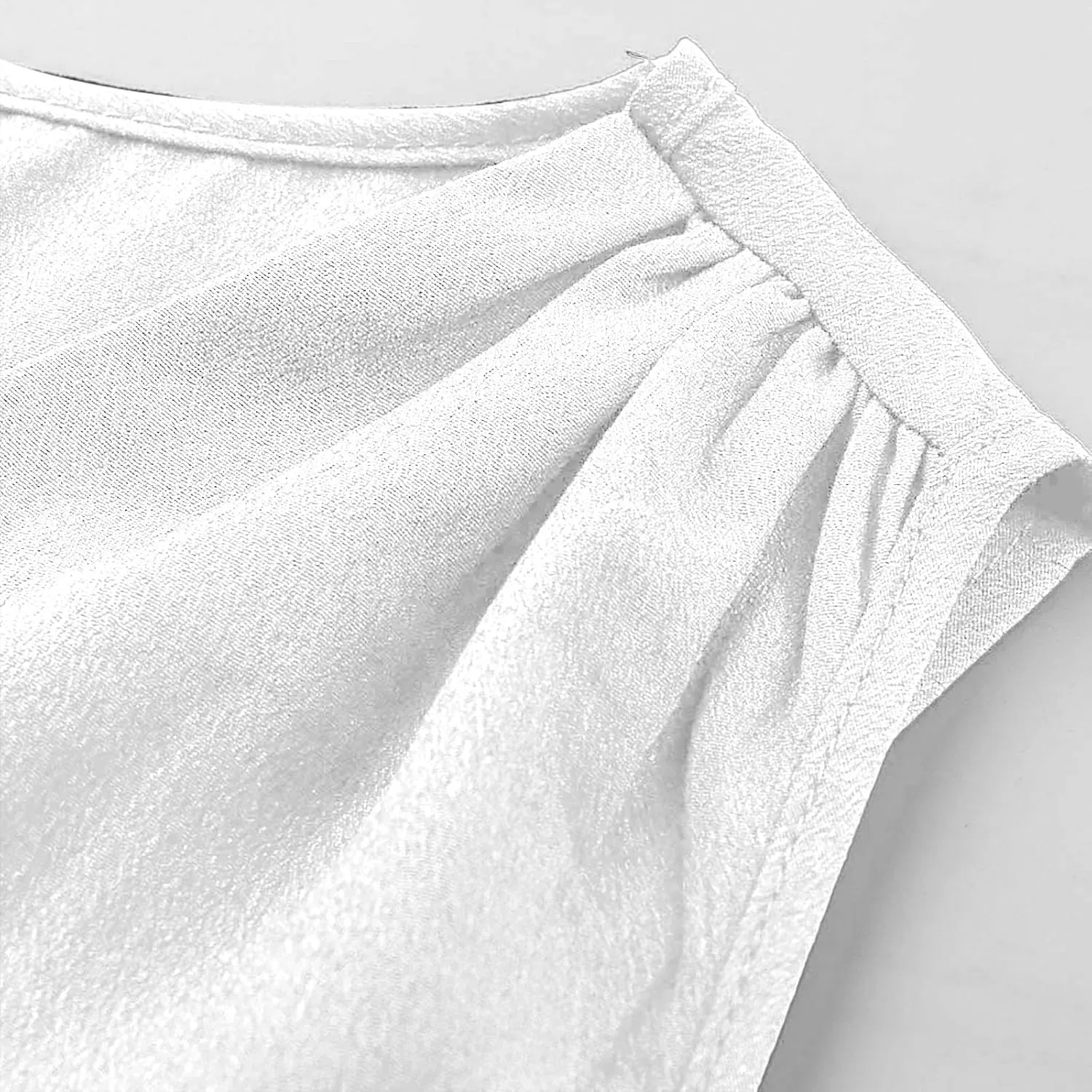 Women's Summer Sleeveless Tank Tops Zipper V Neck Dressy Casual Blouses Loose Business Polo Shirts