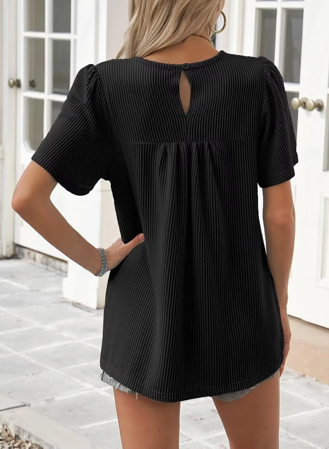Womens Summer Tops Crewneck Short Sleeve Striped Shirts Casual Ribbed Blouses Flowy Hem Boho Clothing 2025