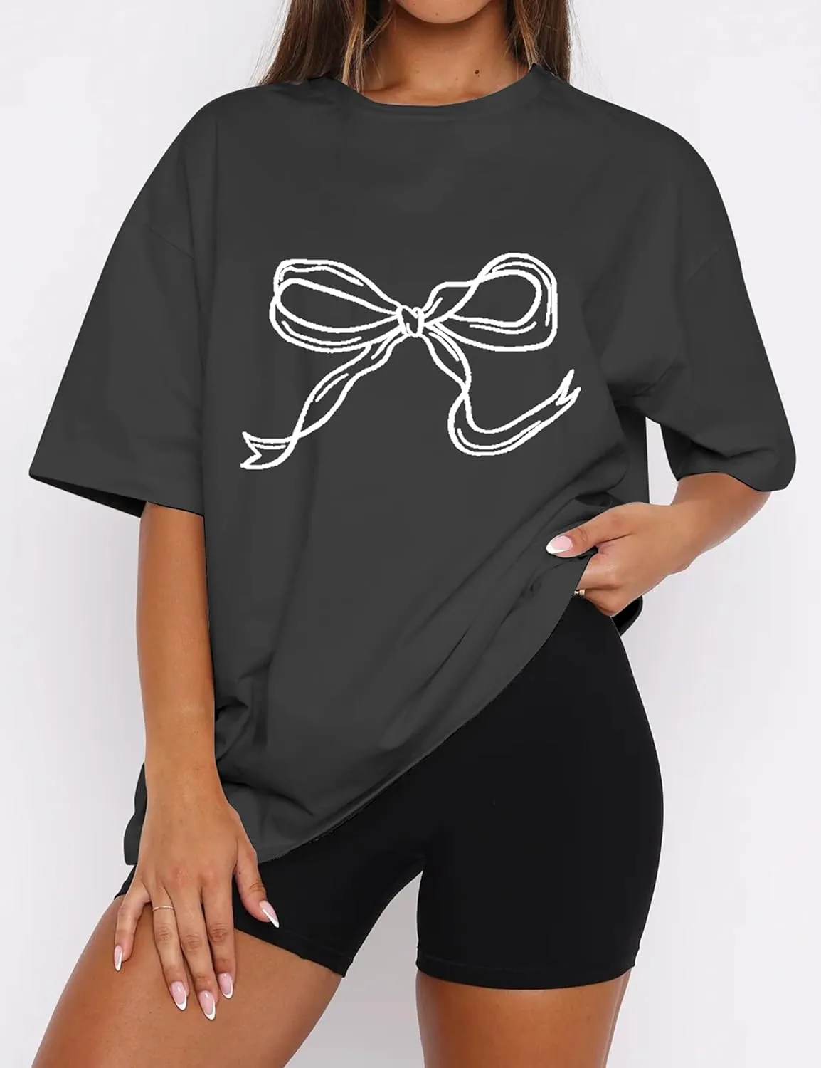 Ythomm Womens Bow Graphic Oversized T-Shirts Short Sleeve Crewneck Summer Basic Tees Going Out Tops Casual Loose Fit Blouse